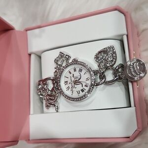 🩶▪️juicy Couture ▪️Charm Bracelet Wrist Watch, Hanging Charms Costume Jewelry